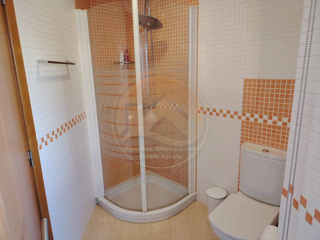 Villa contemporânea com piscina — Foto 54
