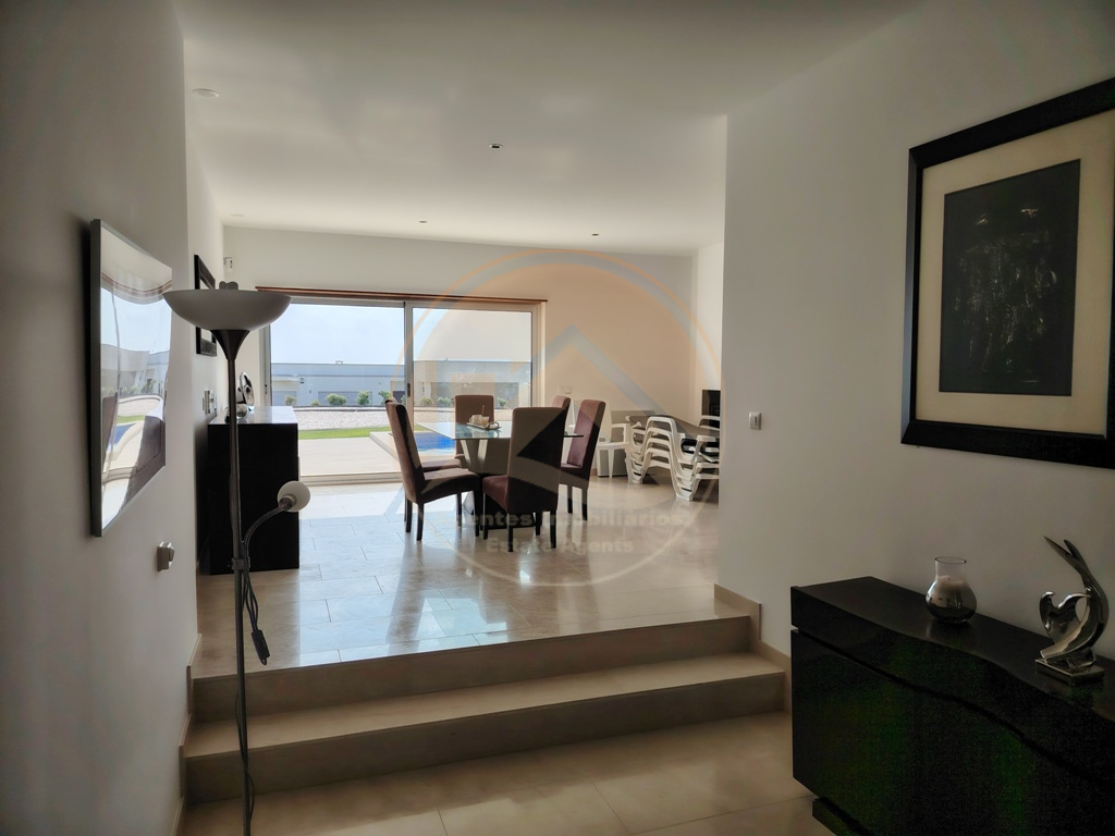 Moradia moderna isolada em Foz do Arelho — Foto 23
