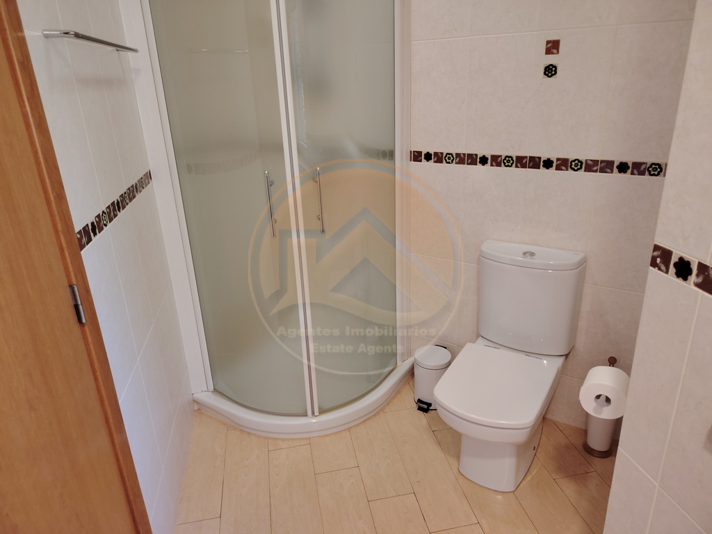 Villa contemporânea com piscina — Foto 40