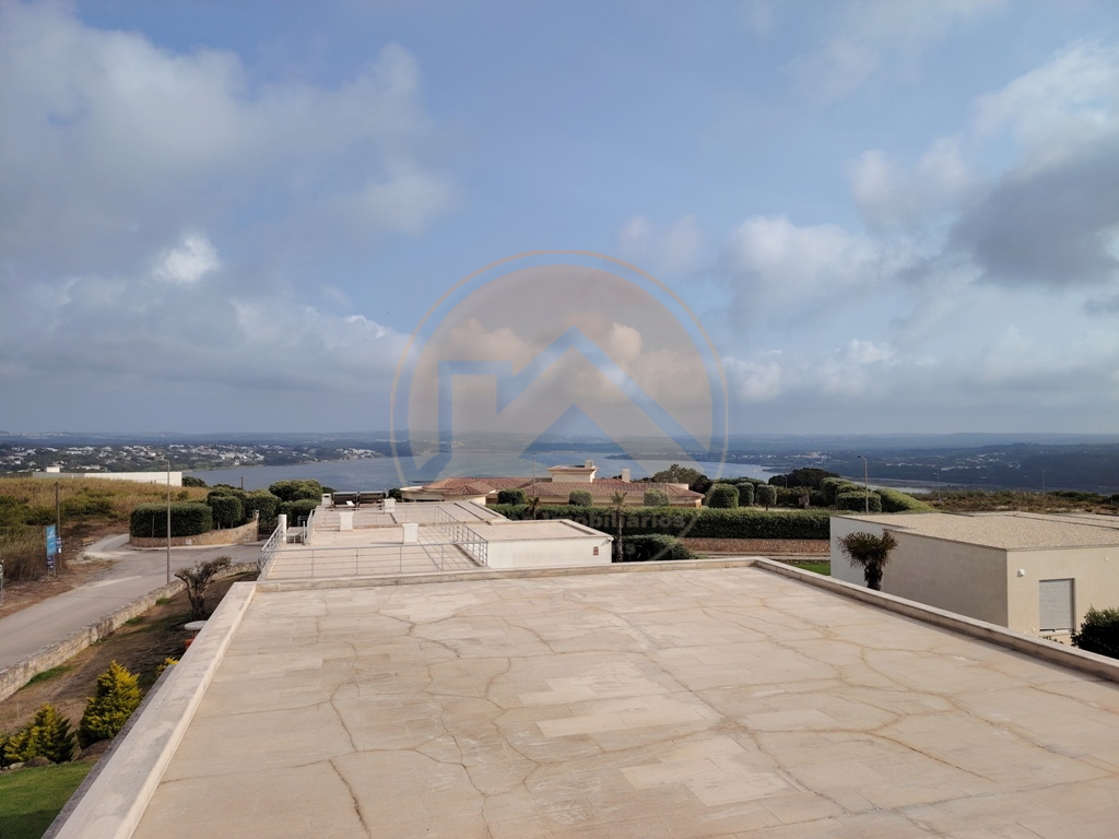 Moradia moderna isolada em Foz do Arelho — Foto 63