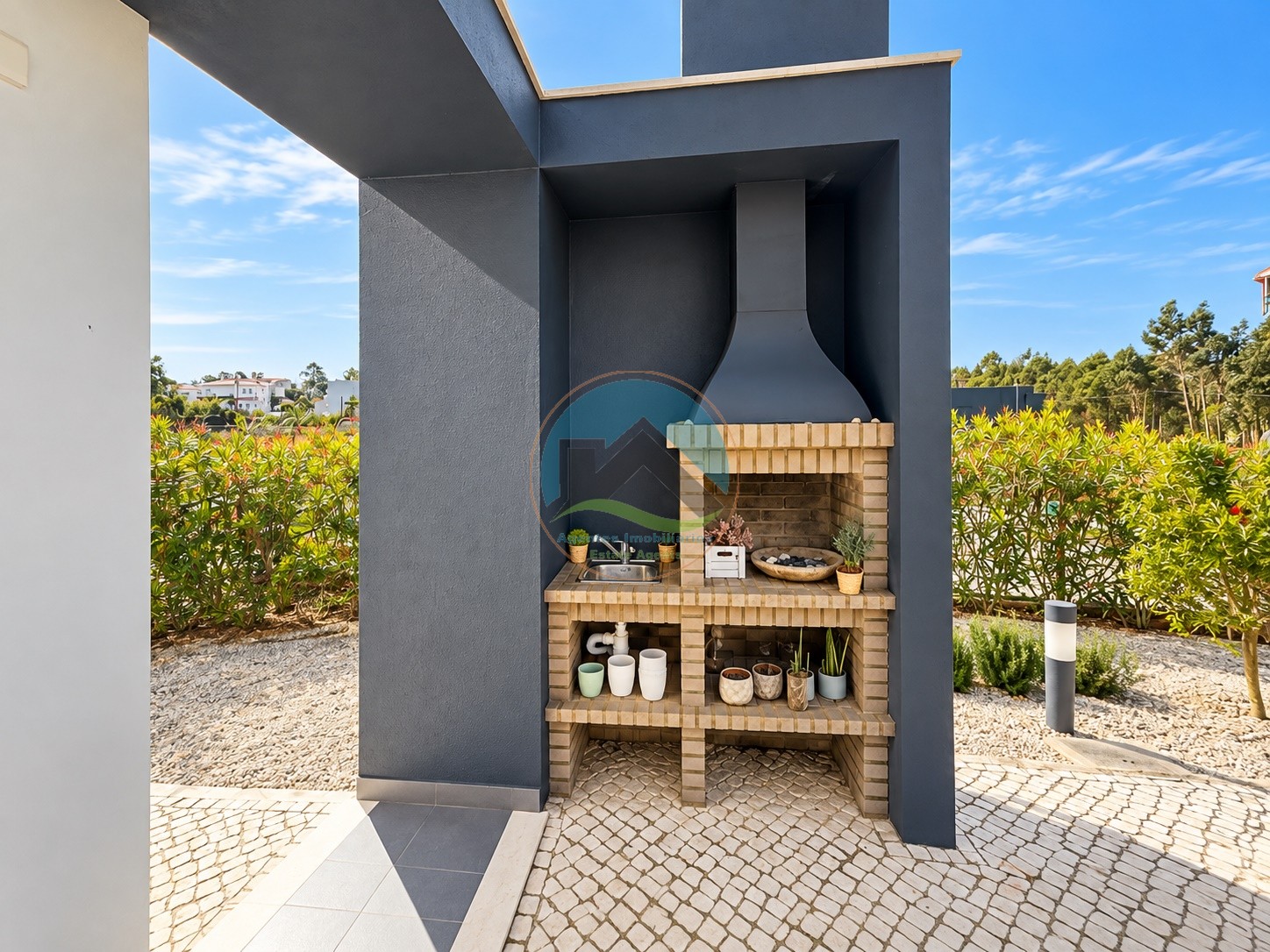Moradia T4 estilo contemporâneo com piscina no Nadadouro — Foto 11