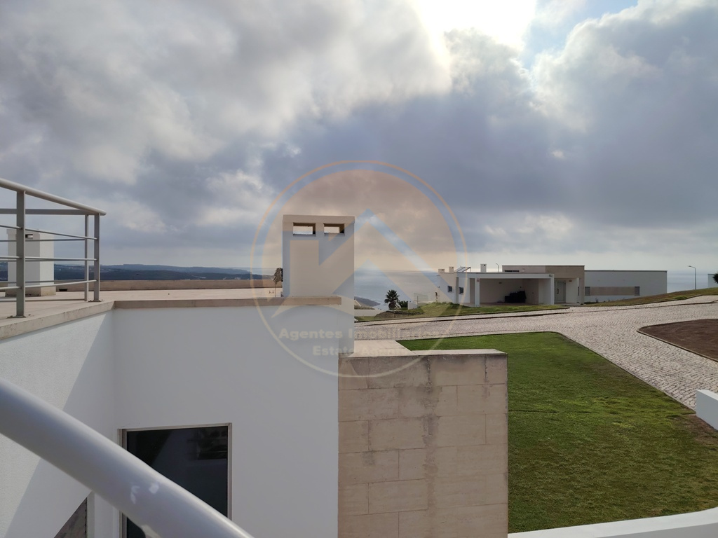 Moradia moderna isolada em Foz do Arelho — Foto 55