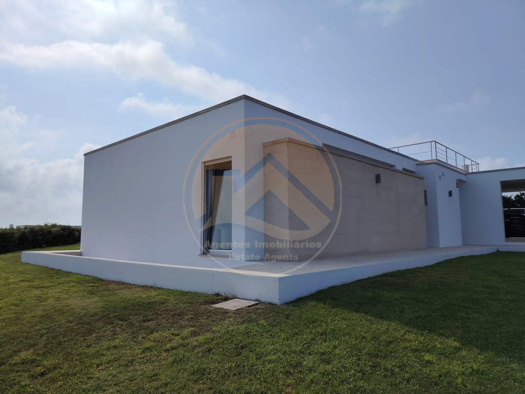 Moradia moderna isolada em Foz do Arelho — Foto 15