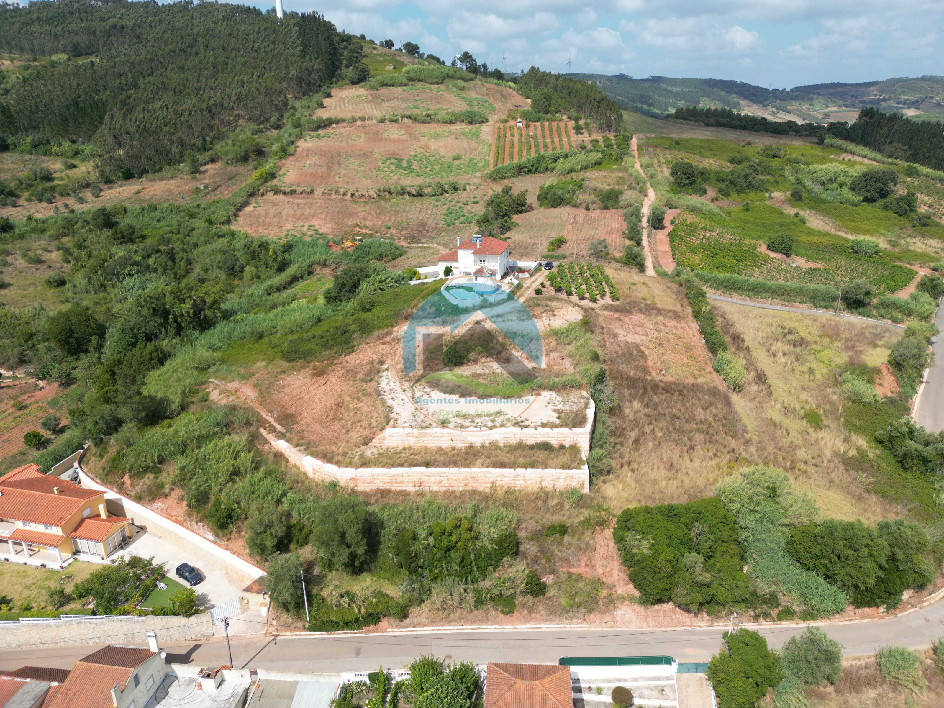 Terreno com Projeto Aprovado para Moradia Contemporânea em Figueiros — Foto 12
